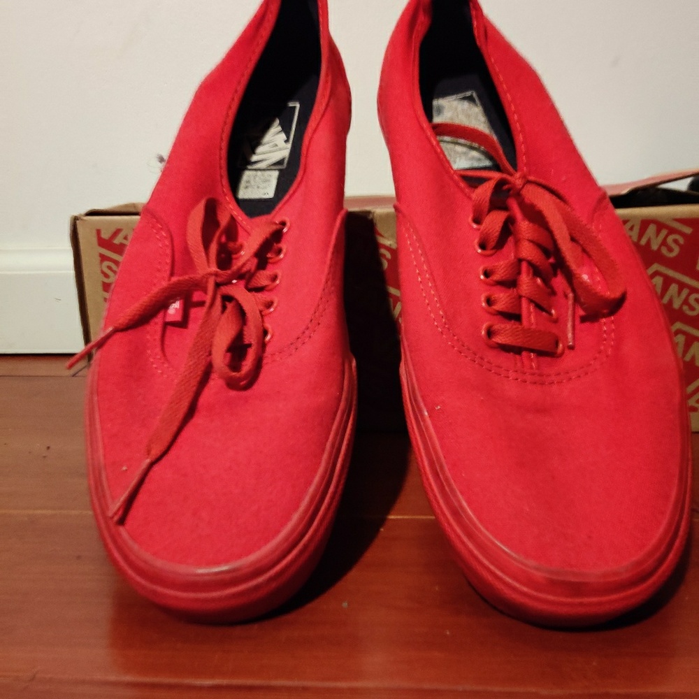 Vans - Picture 4 of 4